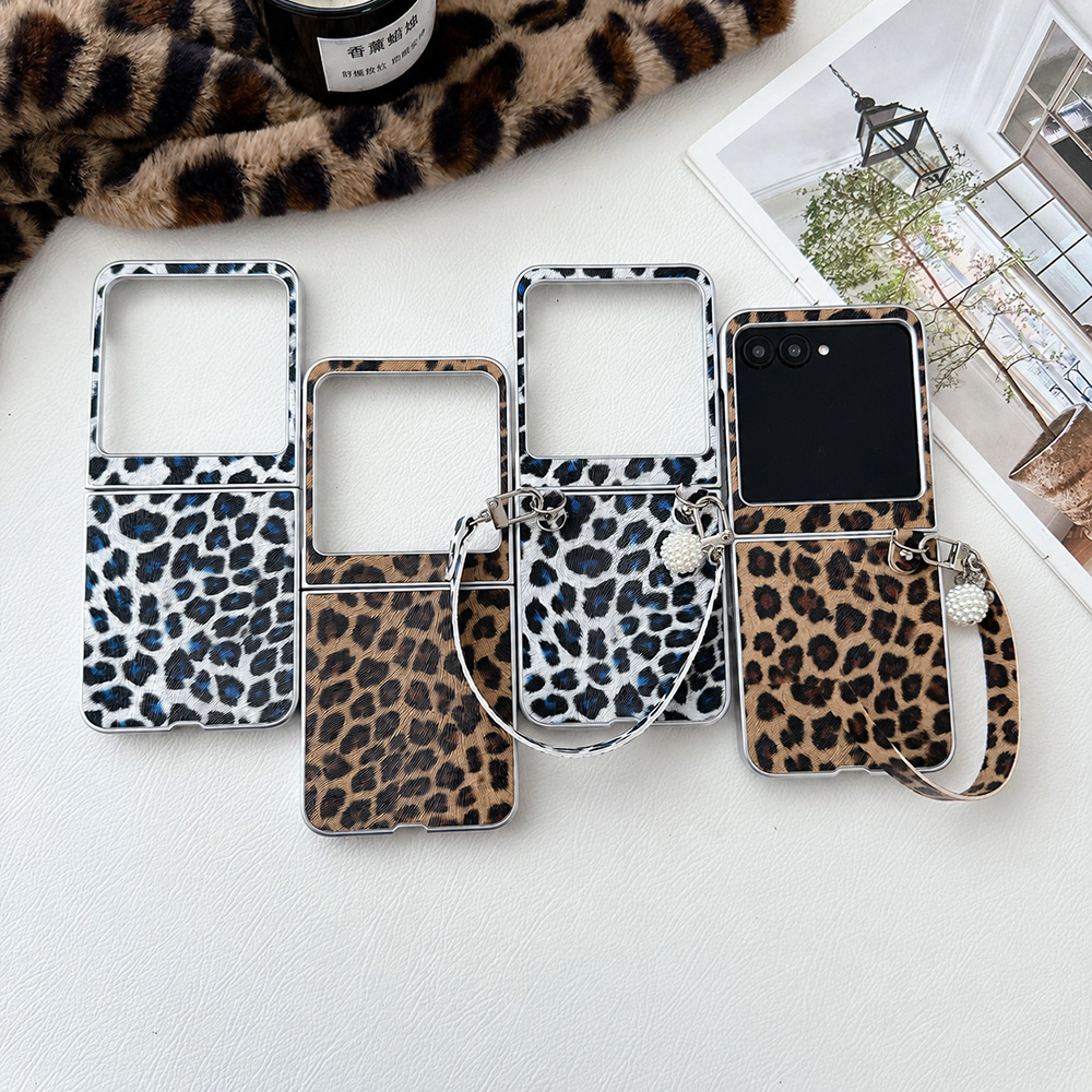 Phone Cases With Charms - Leopardenmuster Klappbare Handyhülle für Motorola Razr