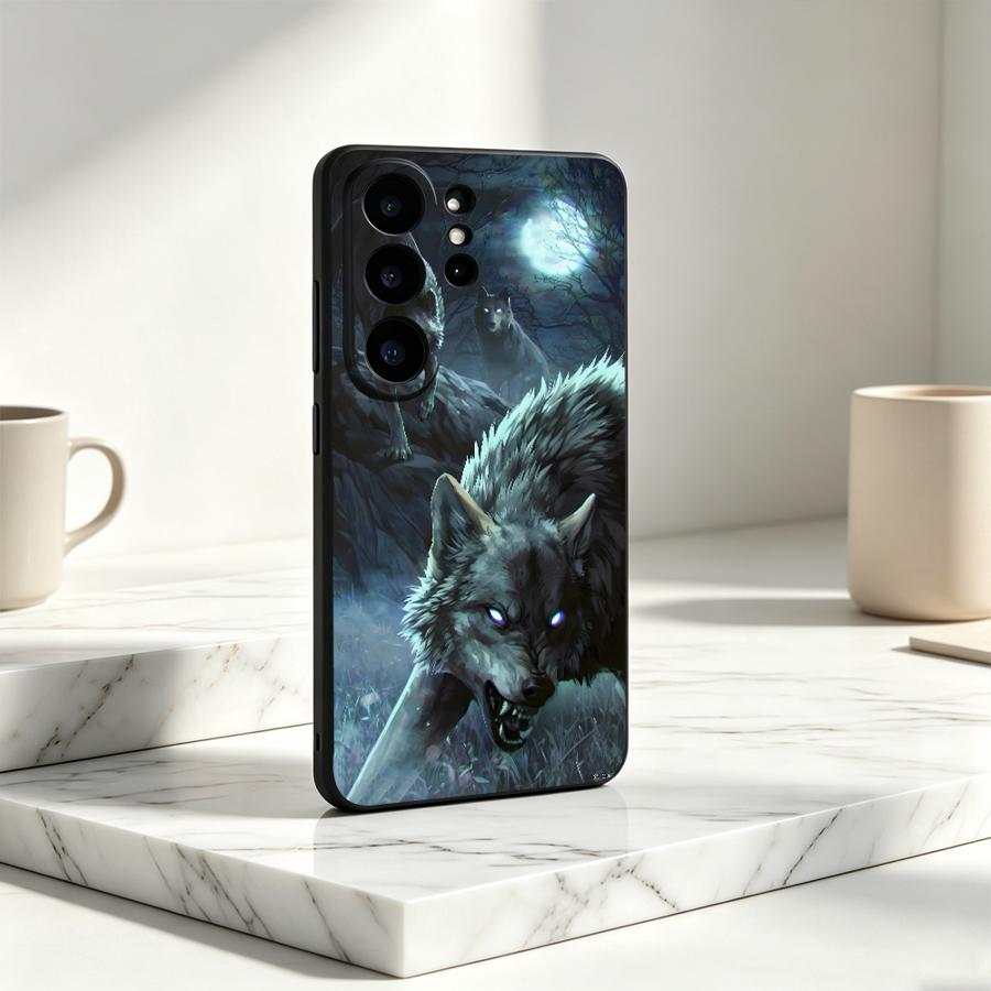 Phone Cases Under $20 - Wolf Pack Under Moon Hülle für